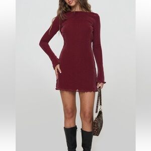 NWT Leshner Shimmer Long Sleeve Flirty Mini Dress Burgundy Sparkle